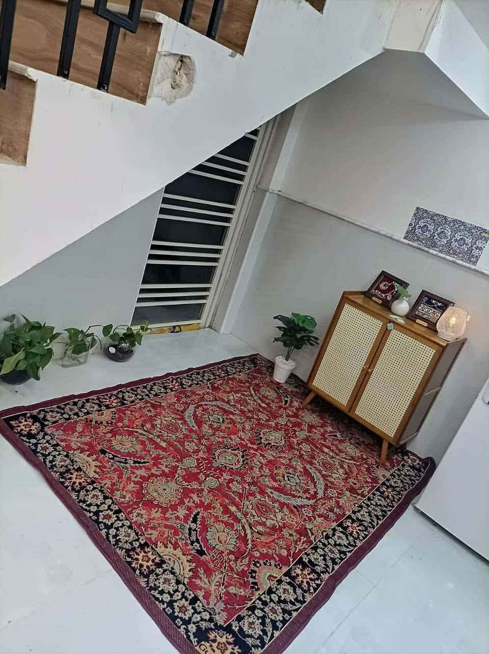 🏡 بيت للبيع في ناحية العكيكة - الحي العسكري 🏡
العنوان: ناحية العكيكة / الحي العسكري - قرب كراج بلدية العكيكة
الملكية: طابو صرف
📐 تفاصيل المساحة:
 المساحة الكلية: 120 متر مربع
 الواجهة: 6 متر
 النزال: 20 متر
🏠 مواصفات البيت:
 غرفة نوم واحدة
 استقبال
 صالة واسعة
 مطبخ
 منور
 صحيات (داخلية وخارجية)
💳 الملاحظات المالية:
 البيت مطلوب صندوق إقراض الإسكان (27 مليون)
📲 للاستفسار والتواصل (واتساب): ***********
