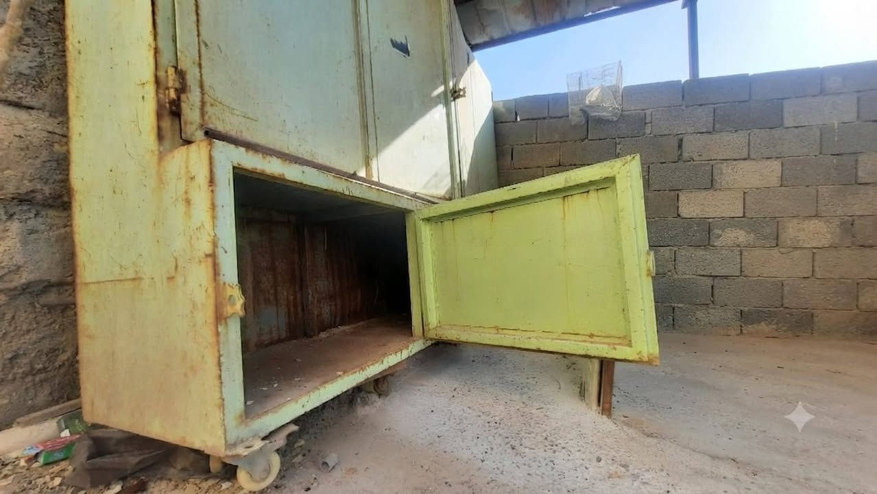 🔥 بسطية تسكام للبيع 🔥
📦 تحتوي على مخزن
🚚 متنقلة وتكدر تحركها من مكان إلى مكان بسهولة
📍 المكان: الكوت
💰 السعر: 275 ألف دينار

 والاستفسار ، الاتصال على الرقم : ***********
