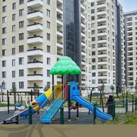 يتوفر لدينا شقة جاهزة للسكن، طابق أرضي، وبحالة ممتازة.التواصل معي / 07...