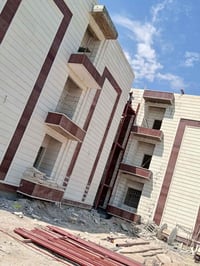 كادر جلي حجر حلاني واجهات مدارس درز وتنضيف وتلميع و جوه السوك 07810834...
