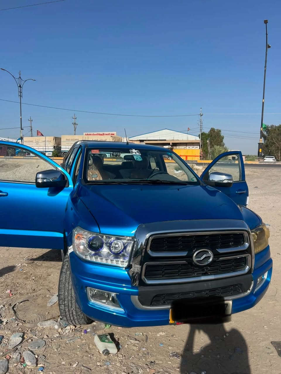 السلام عليكم للبيع بيك اب صيني موديل 23كير عادي كير ومحرك مكفول بدون ضربه وصبغ 4سلندر تبريد تدفئه شغال رقم بغداد حديد سنويه لل2028 السياره حره مكاني بابل المسيب *********** 
سعره 135 وبيه مجال
