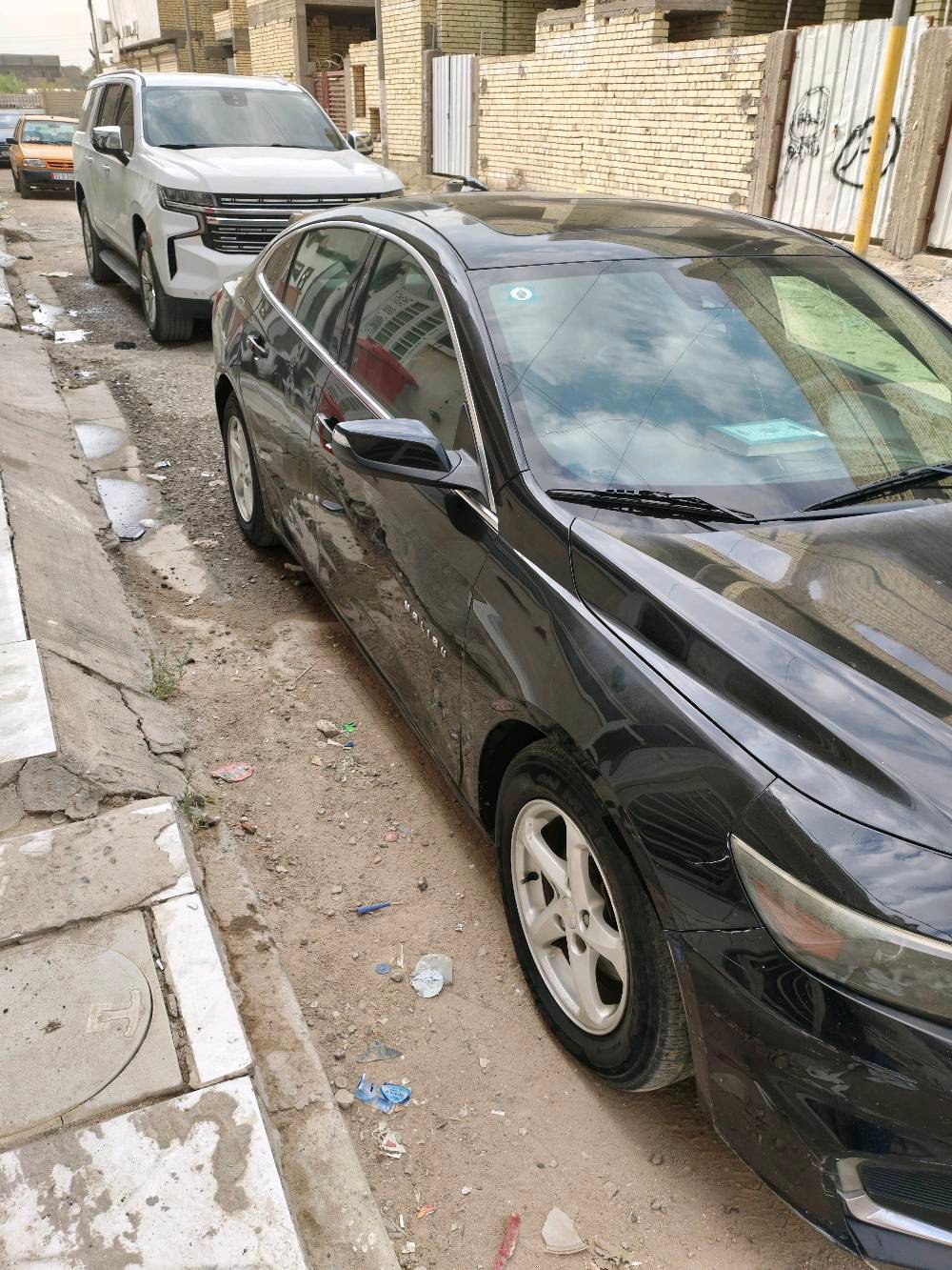 ماليبو ٢٠١٨ فول باسمي مشروع وطني فول مواصفات جلد تدفئة بالكشن كشنات كهرباء توقق ذاتي تحديد مسارا رادار كامره دواره 5 بصمات بنوراما شاشه كبيره سياره هواي بيها مواصفات مابيها حادث داخله فقط بارد جاملغ الايسر وبابين عكس السايق السعر 95 ورقة وبيها مجال
مكان السياره بغداد الدوره
 رقم الهاتف ***********