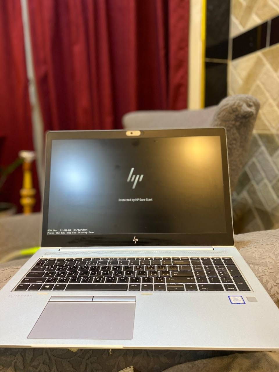 لابتوب HP ELITEBOOK G6 معالج CORE i5 Gen8 U
SSD256 

RAM16  

بصمة اصبع 

مناسب لألعاب المتوسطة والضعيفة مثل Fortnite وgta V  والشغل الهندسي والتصميم 

لابتوب نضافة 100% استعمال شخصي قليل وخفيف 

 سماعاته استريو صوتها جدا واضح 

مامفتوح 

وملحقاتها شاحنة الأصلية 

العنوان:📍الدورة شارع ستين 

رقم الهاتف :***********
