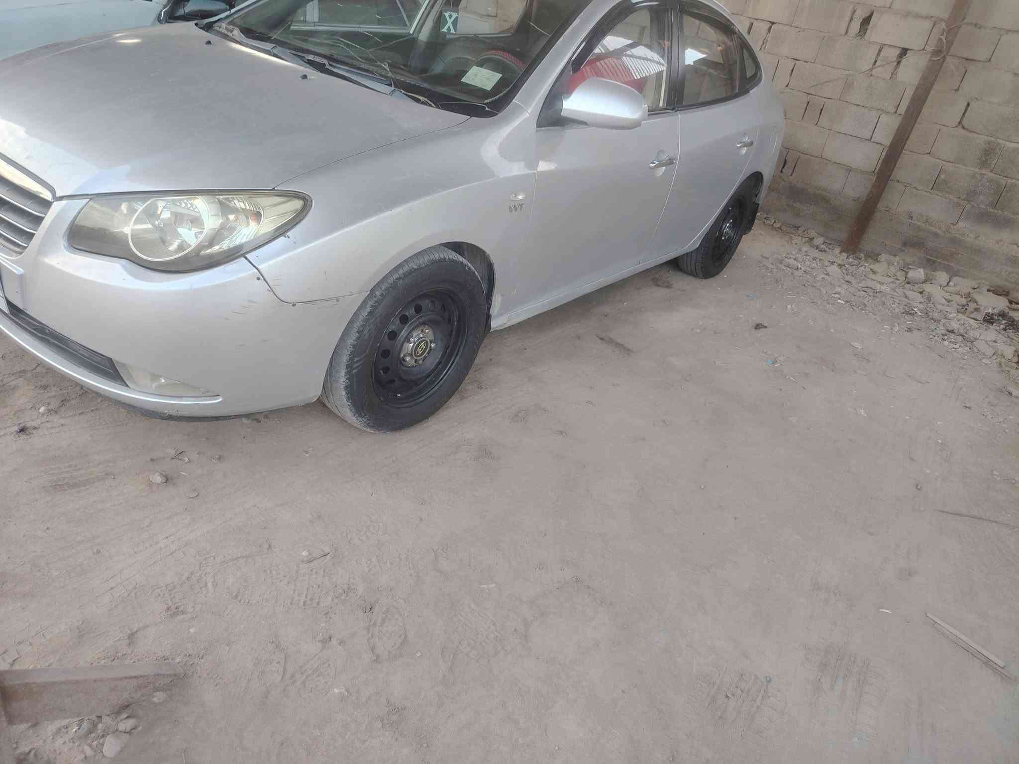 السلام عليكم لنترا ٢٠٠٧ رقم بغداد مكينه ٢٠٠٠ مكينه وكير مكفولات تخم تاير صدر جديد كهربائيات كله غرفه حلوه بيه حدريه مبدله مصبوغه عام مكفوله لغود شواصي وحوض السعر ٧٠ لاتصال ***********
