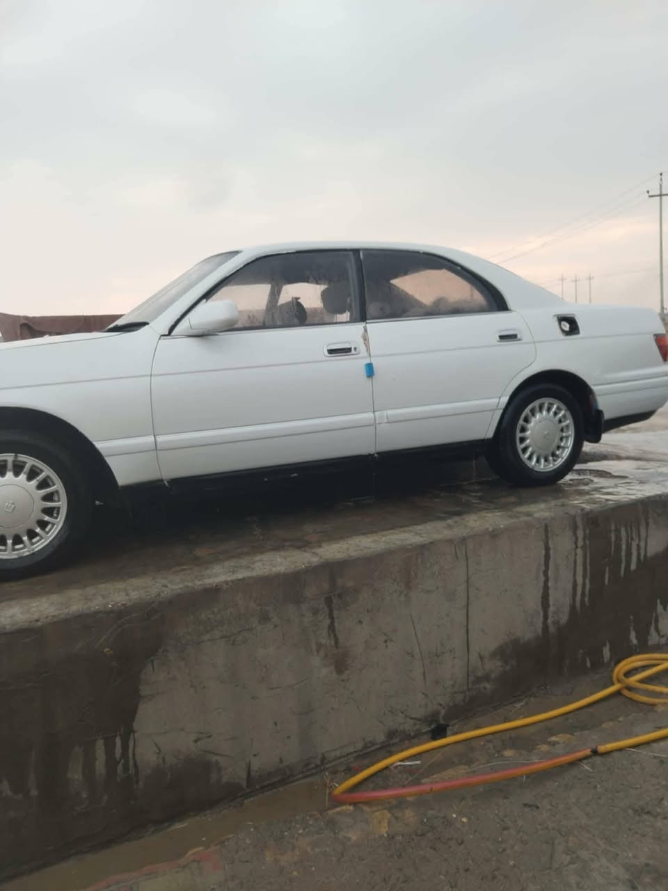 سلام عليكم للبيع بطه منفصل مديل 2000 محرك 2ونص كير كفاله مكفولات رقم ميسان نكليزي تحويل ثاني يوم كهربايات شقاله من طول لطول سياره جاهزه مكفوله من الكلبه وضربه سياره جاهزه تخم تاير حداديه جديده 
سعر 45 وبيها مجال 
مكاني سماوى قضاء الخضر 
تصل ***********‬‏ 
مكلف بنشر
