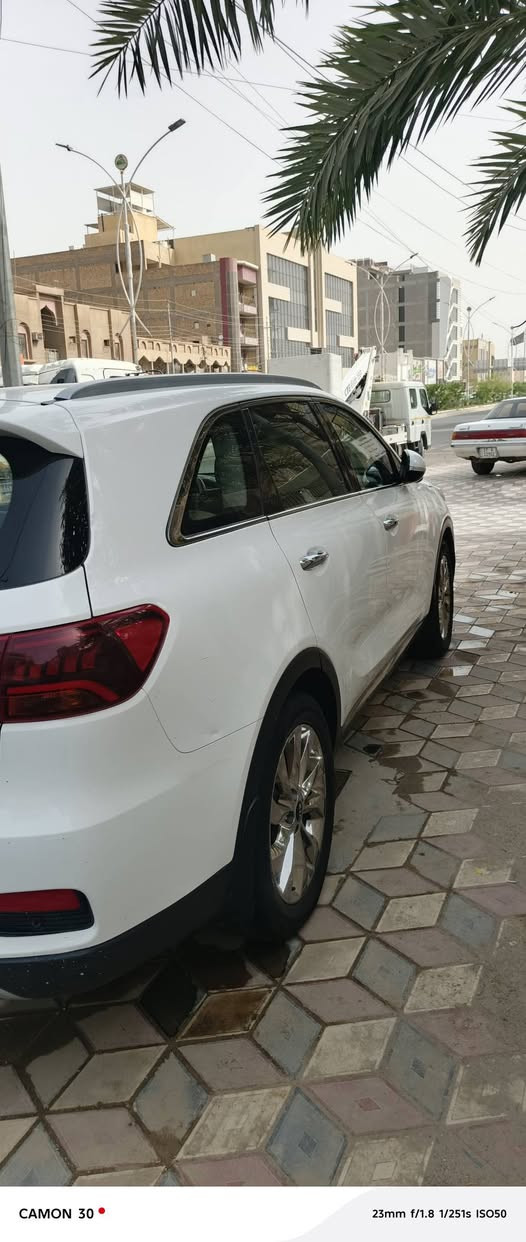 السلام عليكم سورنتو موديل 19 خليجي فول عده الفتحه السعر 230 مكانها الناصريه هاتف ***********

نص مكتوب في الصور:
- CAMON 30 23mm f/1.8 1/702s ISO52
- CAMON 30  23mm f/1.8 1/289s ISO50
- CAMON 30 • 23mm f/1.8 1/251s ISO50
- CAMON 30 • 23mm f/1.8 1/94s ISO50
- CAMON 30 23mm f/1.8 1/50s ISO50