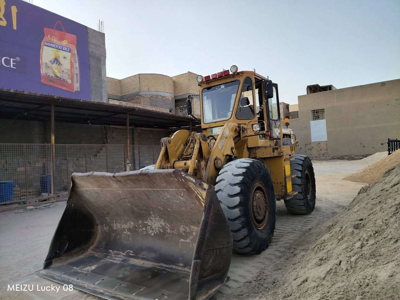 شفل البيع سبعين بي رقم الماني تحويل مباشر كير اكسن مكفول صدر صينيه مجفة جديد شفل جاهز مكلف بل نشر   ***********.   ***********

نص مكتوب في الصور:
- MEIZU Lucky 08