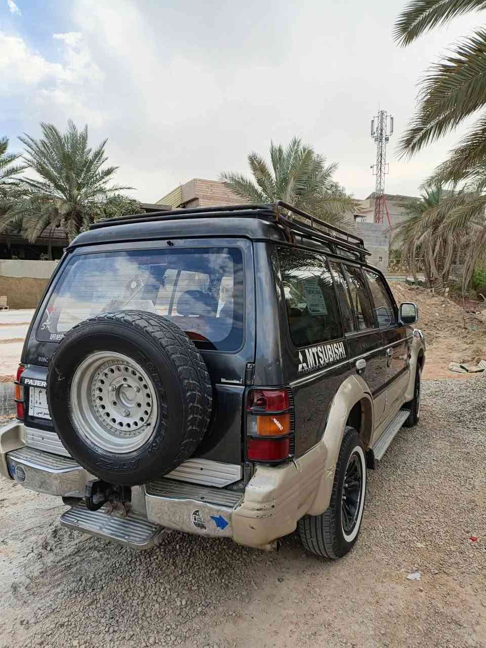 باجيرو موديل 93 گير اوتو مكينه vvT 3000 لابخار ولاتنقيس كبل للشارع مشروع وطني راعيها في بغداد يريد مداور مكان السياره كربلاء السعر 35 وبيها مجال للتواصل الرقم بي واتساب ***********
