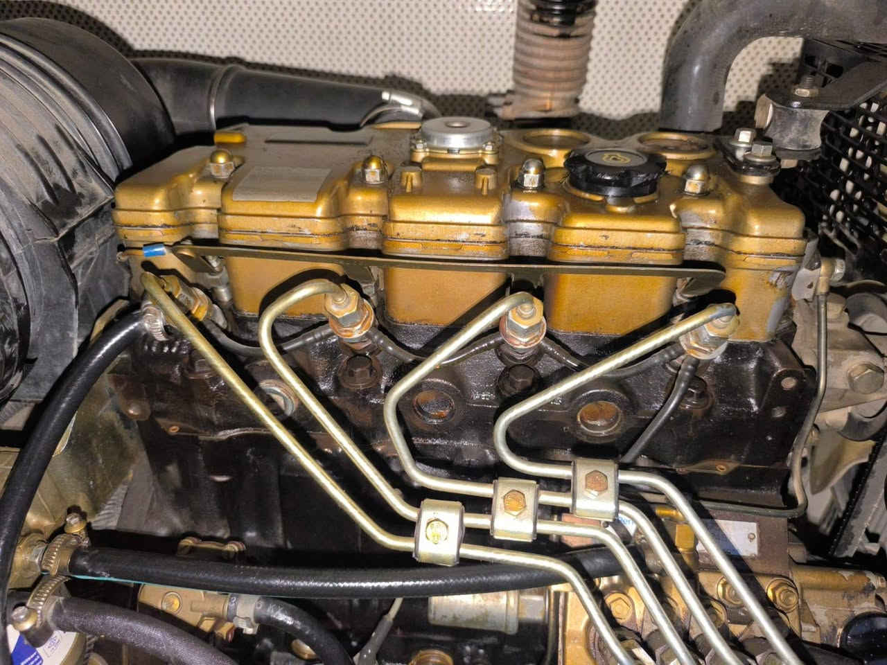 للبيع مولدة نوع بيركنز كاتم انكليزي قدرتها 20kva يعني خروج 50 امبير صافي نوع الملف لوري سمر الفرنسي الحديث المرغوب والمعتمد عالميا بالاسواق. ونوع الكاتم جبيلي اخوان غني عن التعريف.حجم المحرك 4سليندر انكليزي.تحتوي على شاشه معلومات ديجيتال رقميه.نظام تشغيل واطفاء ذاتي.
نظافه المولده 90% مكاني الحله/ للاستفسار اكثر التواصل عبر الواتساب ***********
للبيع مولدة نوع بيركنز كاتم انكليزي قدرتها 20kva يعني خروج 50 امبير صافي نوع الملف لوري سمر الفرنسي الحديث المرغوب والمعتمد عالميا بالاسواق. ونوع الكاتم جبيلي اخوان غني عن التعريف.حجم المحرك 4سليندر انكليزي.تحتوي على شاشه معلومات ديجيتال رقميه.نظام تشغيل واطفاء ذاتي.
