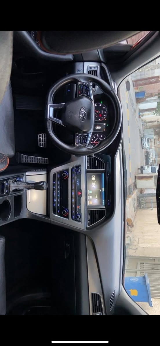 السلام عليكم
هيونداي سوناتا موديل 2015 
محرك 2000 تيربو 
المواصفات : 
1/1 Vip
بانوراما 
كراسي امامية كهرباء 
تبريد + تدفئة كراسي امامية
تدفئة كراسي خلفية 
قطعتين تبريد مناخ منفصل 
بردات خلفية بلاد
رادرات 360 
حساسات امامية ، خلفية ،جانبية
وحادثها من امريكا كما موضح في الصور والسونار.

السيارة نظيفة وخير من الله ماتحتاج اي صرفيات
السعر 120$ وبيها مجال

موقع السيارة بغداد
رقم الاتصال ***********
