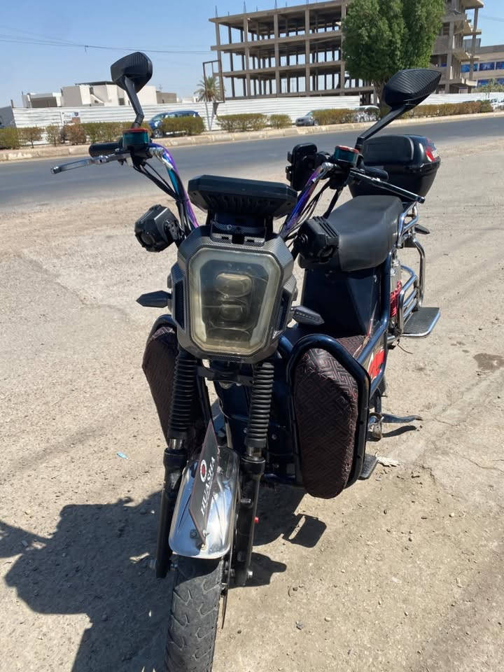 سلام عليكم
دراجه هيوشه حديد موديل ٢٦ 
دراجه بلاديه ما ناقصها اي شي
للبيع بسعر ٧٠٠ وبيها مجال 
بطاريات جدد وعالضمان

***********
واتساب
