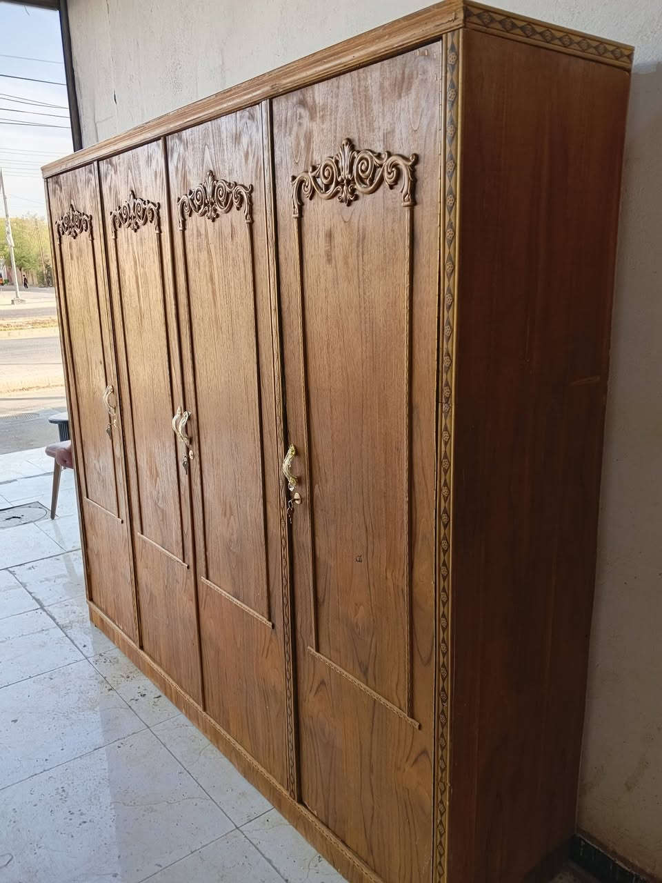 كلمن وسعره

1/كننتور ابو السته طابقين داخل وخارج صاج 

2/كنتور ابو الاربعه 

كنتور ابو تلاثه طابقين تسكام

