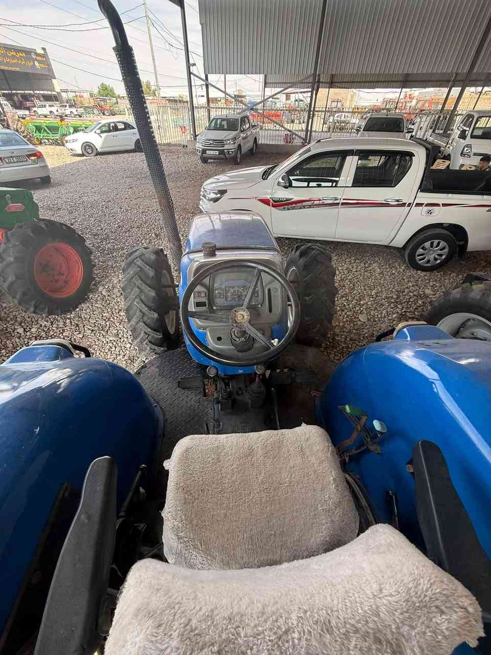 نيوهولند موديل ٢٠١٠ حره شرط التحويل
رقم قادسيه سنويه جديده ٢٠٢٨
مكانه وسط قظاء الزبيديه 
***********
***********
