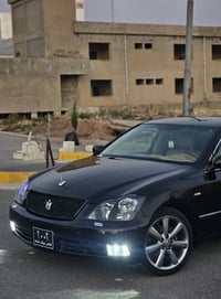تويوتا كراون • ٢٠٠٦ • ١٨٢٠٠٠ كم