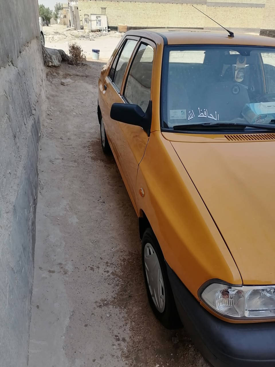 سايبه البيع مديل 18 مكينه وكير مكفول حداديه وتخم تاير مكان سيارة كربلاء سعر ٤٥وبيه مجال انتصال***********
