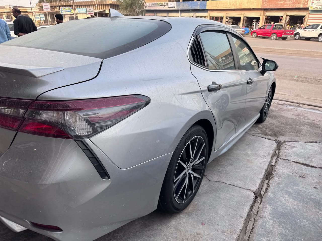 كامري هايبرد موديل 2024 🔥
الممشى 54 الف كيلو فقط 5️⃣4️⃣
سيارة جاهزة بدون اي نقص🔥 
رقمها بغداد بأسمي التحويل ثاني يوم ✅
قطعتين صبغ فقط 👍🏻
  
للبيع او مراوس حسب القناعه ***********
