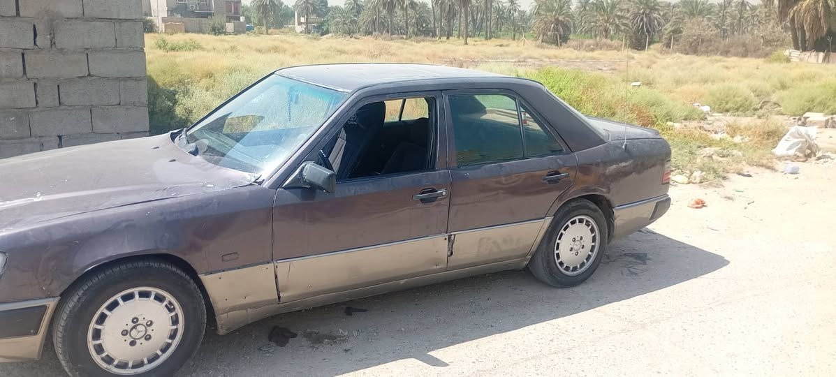 مارسدس دب 91مكينه 2/500طيراوتوبيع اومراوس شعندك نزل يرهم مراوس تكسي ***********

