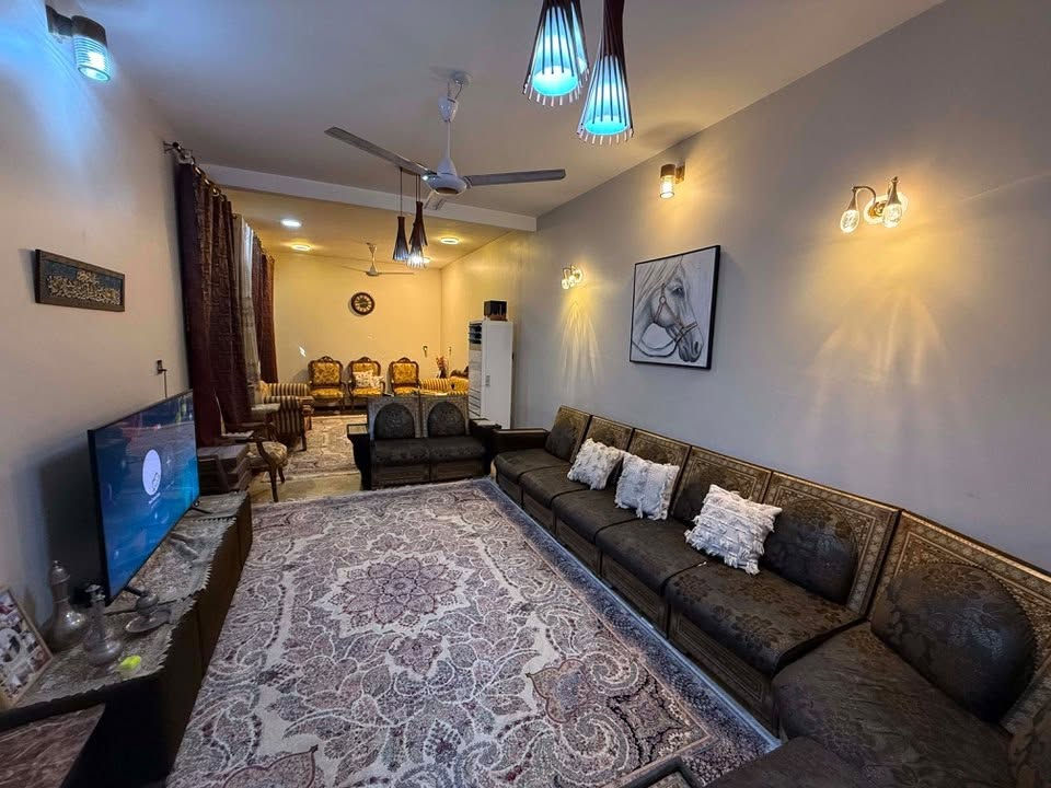 🏡 للبيع دارين في حي الجامعة – الحلة / بابل 🏡
📍 الموقع: حي الجامعة
📐 مساحة كل دار: 150 متر
🏗️ سنة البناء: 2010
🏠 الداران للبيع، كل دار بمساحة 150م².

📞 للاستفسار والتفاصيل:
***********
