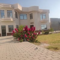 بيت للبيع مساحة 900م بناء حديث درجة أولى  الموقع بغداد منطقة المشاهدة ...