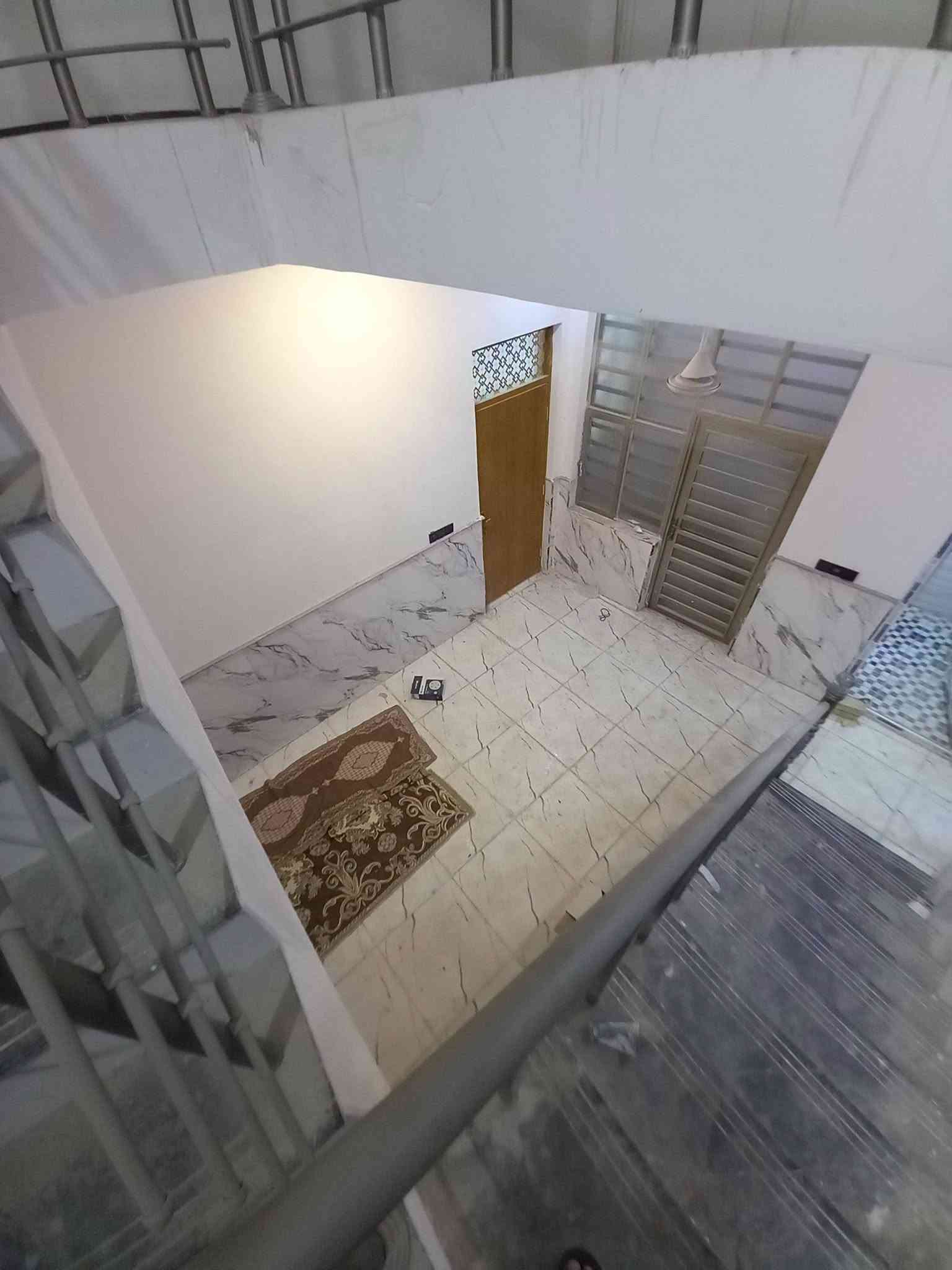 كوفة شارع السياحي • طابقين • ١٢٥م