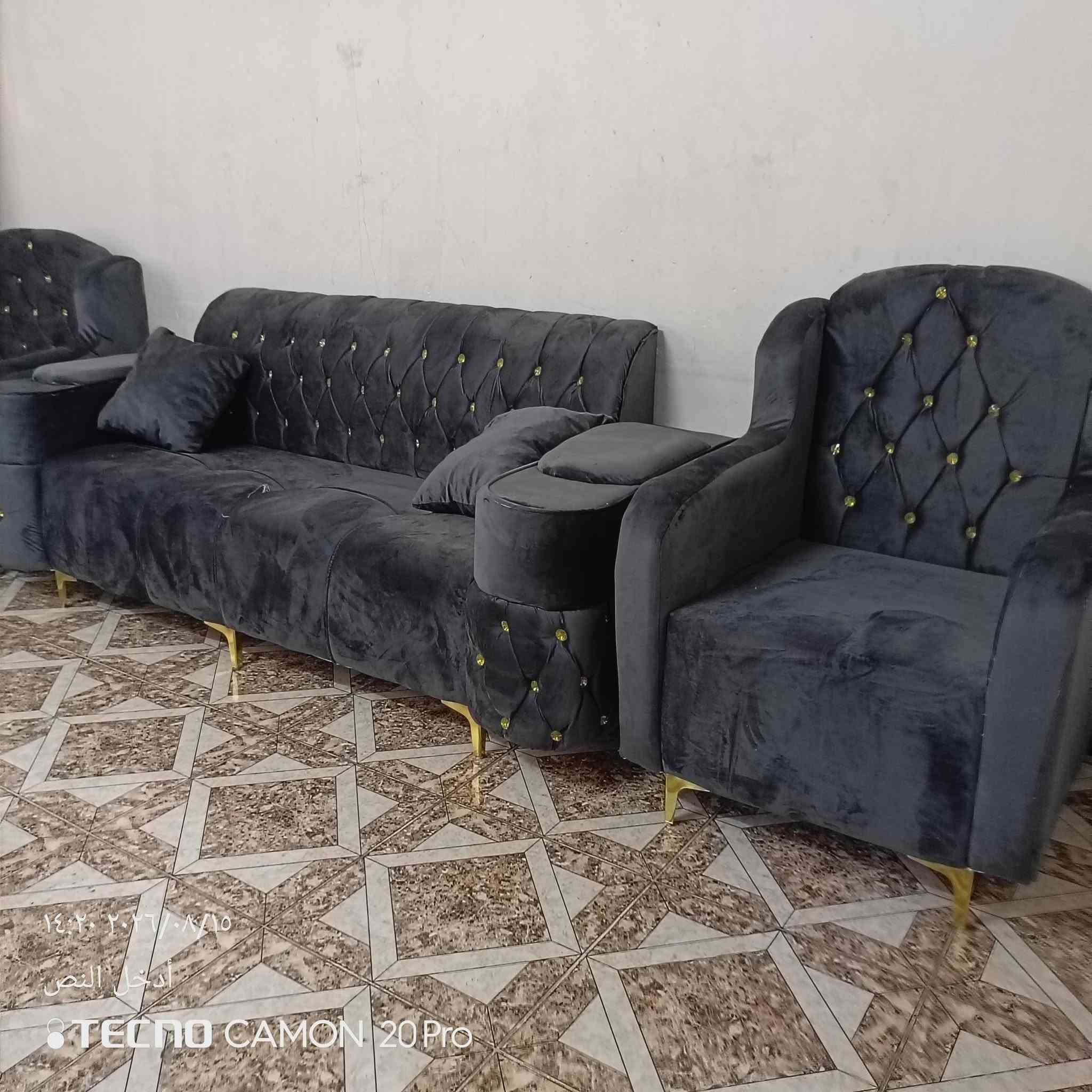 🛋️ الراحة والأناقة ببيتك مع معمل ومعرض السفير!
استغل المساحة صح مع الدواووين والتخومه  المودرن 💫
متوفر بجميع الألوان والتقسيط المريح!
📍 مكاننا: تكريت - الزهور - خلف افران الكرخ
📞 للحجز والتوصيل: ***********
