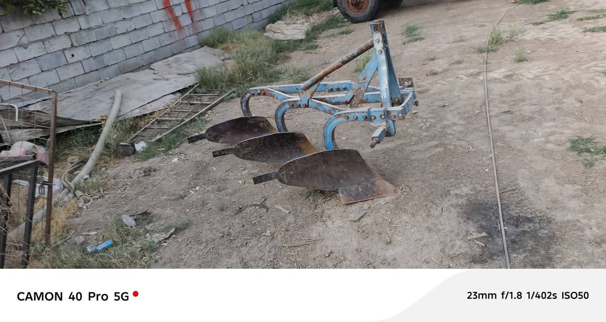 معدات زراعيه • بابل قرب جسر المسيب