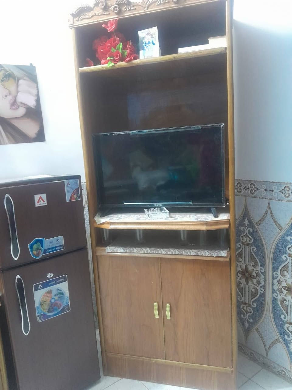 غرفه اخشاب جديده سعر مليون 750 وبيها مجال     للشراي تدلل علينا  عنوان   هيت    حي امينه ***********
