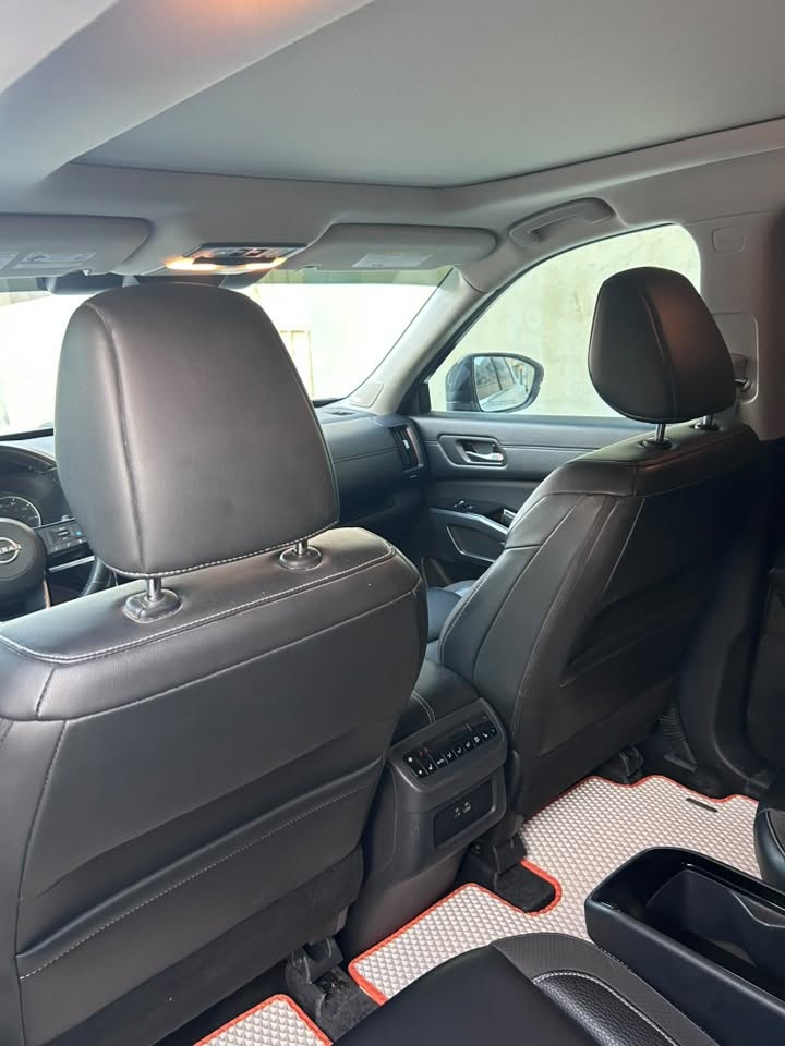 السلام عليكم
2025 NISSAN PATHFINDER, SL 

للبيع نيسان باثفايندر موديل ٢٠٢٥ تو ويل

الي يدور سيارة نظيفة وحلوة

لون ابيض سقف اسود 

سيارة فول مواصفات الSL

فتحة سقف بانوراما

ماشيه ٣٥ الف كيلو

بصمة تشغيل

بصمة ابواب 

تشغيل عن بعد 

صندوق شفط كهربائي 

رادارات محيطية

نقطة عمياء

كاميرات 360°

كشنات VIPمفصول 

كشنات جلد  و كهربائي الاماميه

كشنات تدفئة امامي وخلفي

وبعد بيها مواصفات ممذكورة

بدون صبغ بدون تبديل بدون بارد بدون ايرباك

الضرر دعاميات فقط وشي بسط

وهذا رقم الشاصي

5N1DR3CB7SC213241

السيارة رقم اربيل مؤقت

سعرها  ٣٠٥$ 

 تواصل وتساب فقط :***********
