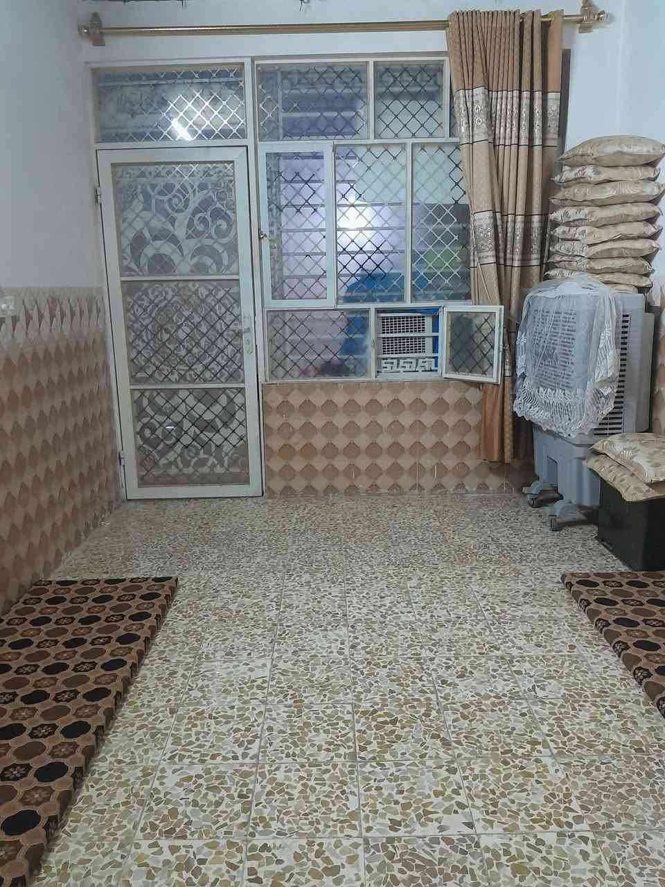 عندي بيت اللبيع حي الهرمات مساحة ١٠٠متر بناء حديث ملك صرف طابو السعر ٥٨مليون وبي مجال قليل هرمات الخامسة يم سايدين ربيعه يم المول تي مارت
الرقم خاص
