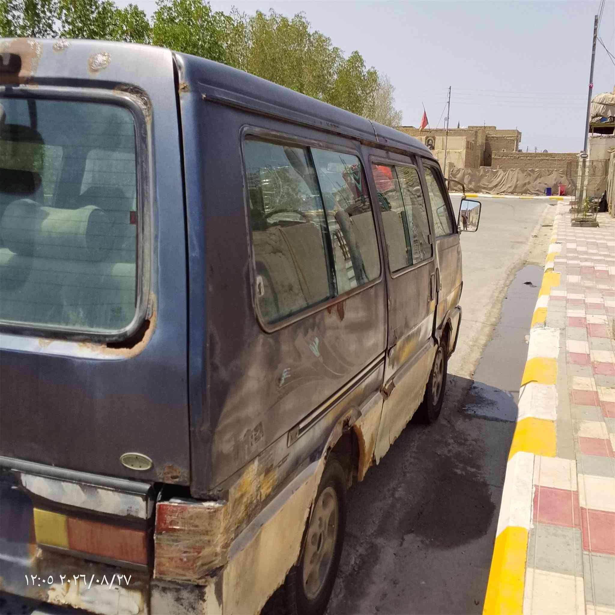 بسته • ١٩٩٥ • رقم احمر