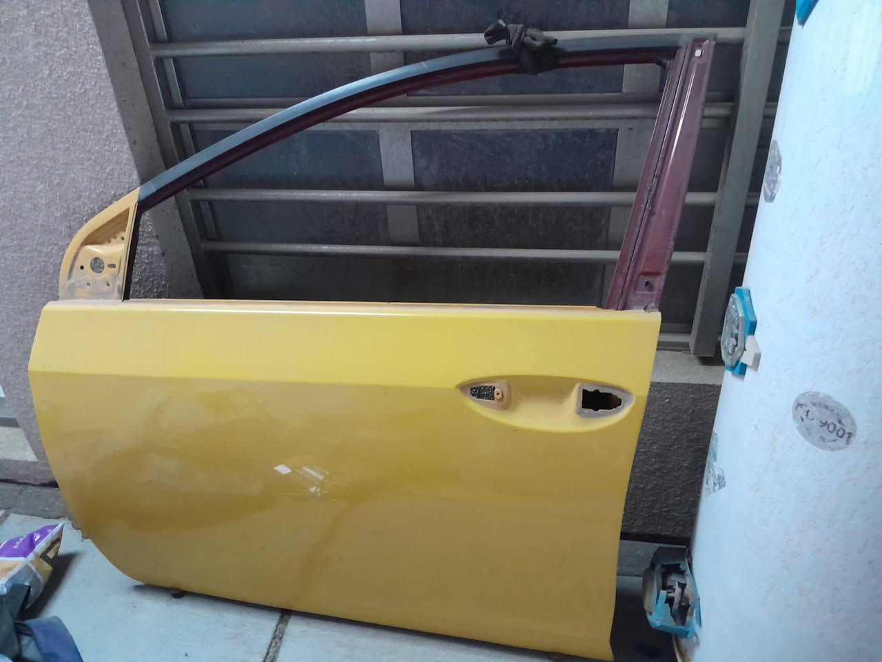 باب كورلا من موديل ٢٠١٤ الى ٢٠١٩
سعر ٦٠الف
***********
