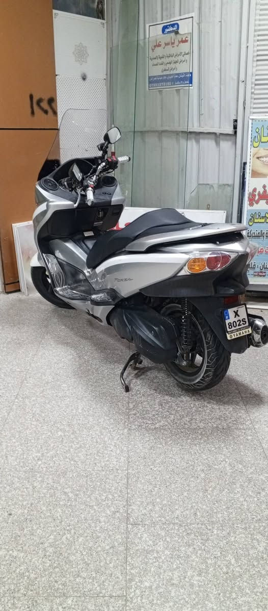 فورزا 010 فول دراجه وكاله نضيفه جدا مكفوله من مكينه وكفر عنواني كوت سعرها 14 ورقه وبيها مجال  شعله معدل صوت ناعم دهن كله اصلي بانزين محسن دراجه مامتعوبه ابد ماشيه 60 الف ***********
