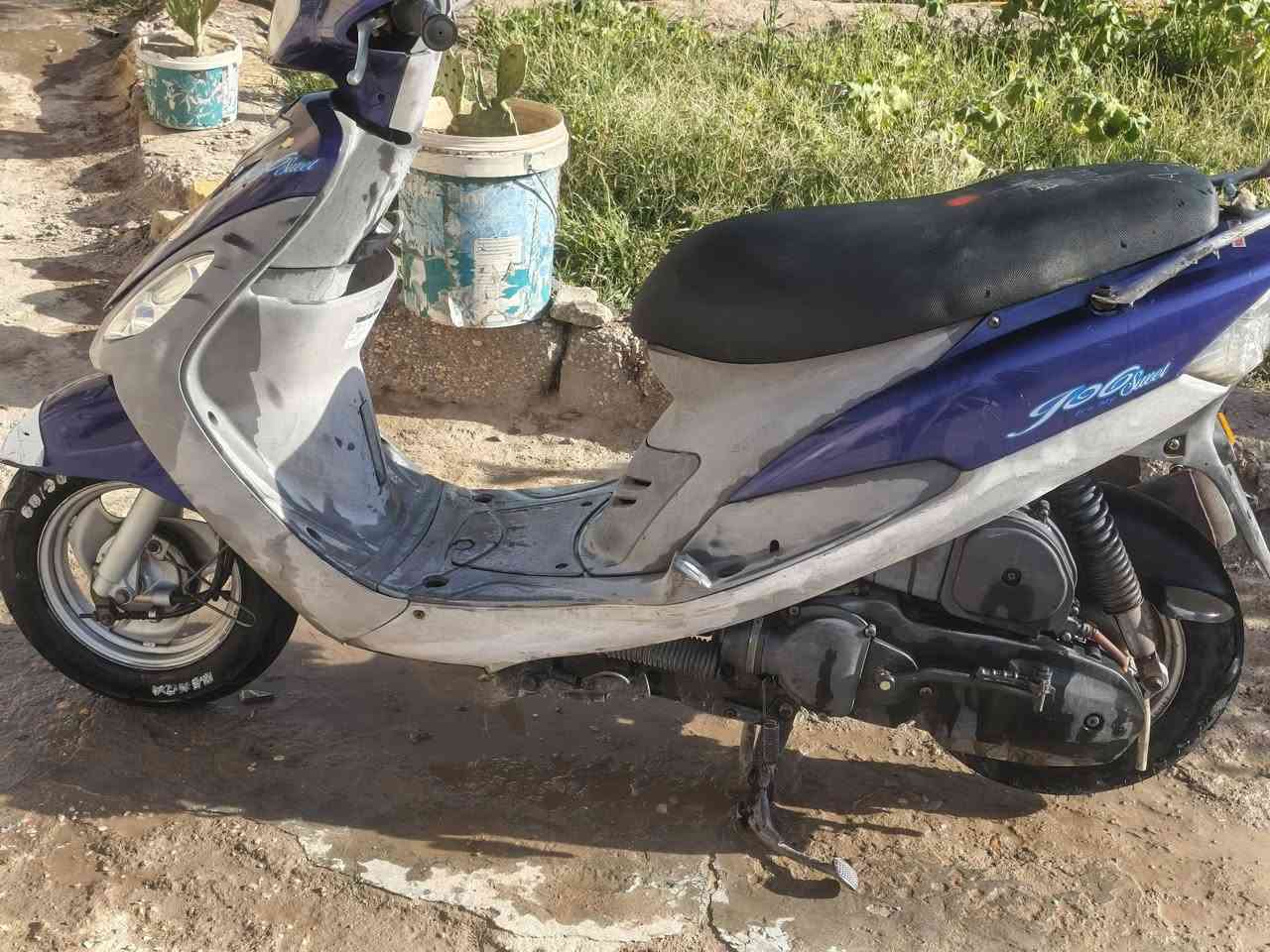 سلام عليكم ماكس منغولي للبيع ما مفتوحه شرط كهربائيات شغاله سلف هندر لايت بكلايت اشاير كله شغال السعر خاص مكاني رميثة رقمي ***********
