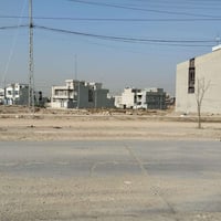 أرض تجارية • ٤٠٠م • طابو