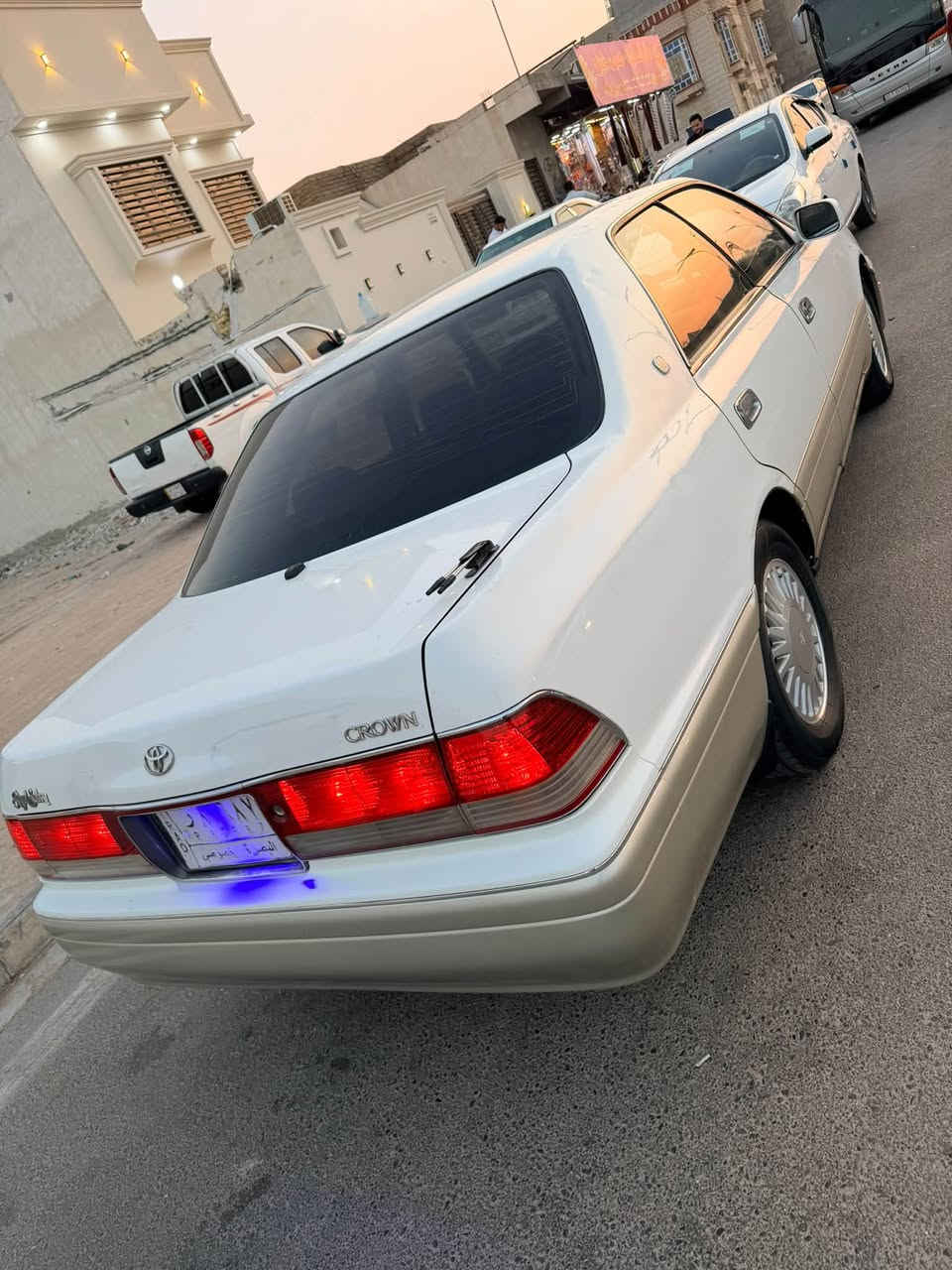 سلام عليكم راس الثور البيع فقط رقم بصره مشروع وطني تحويل مباشر مكفوله من كص ونقل الجثه والعيب شرعي ول ضربه ول صبغ سياره فول من عده الفتحه سياره موديل 1997 سياره دواخل عسلي كشنات كله كهرباي شقال كير مكينه له كرتون تخم تاير جديد كهربائي كله شقاله حداديه طوبه تبريد خليفي مامي سياره بسمنه حنه مكينه ام الكلاص السود دشبول يسره بلاد السعر 108 بيه مجال العنوان بصره رقم الهاتف ***********.     ***********
