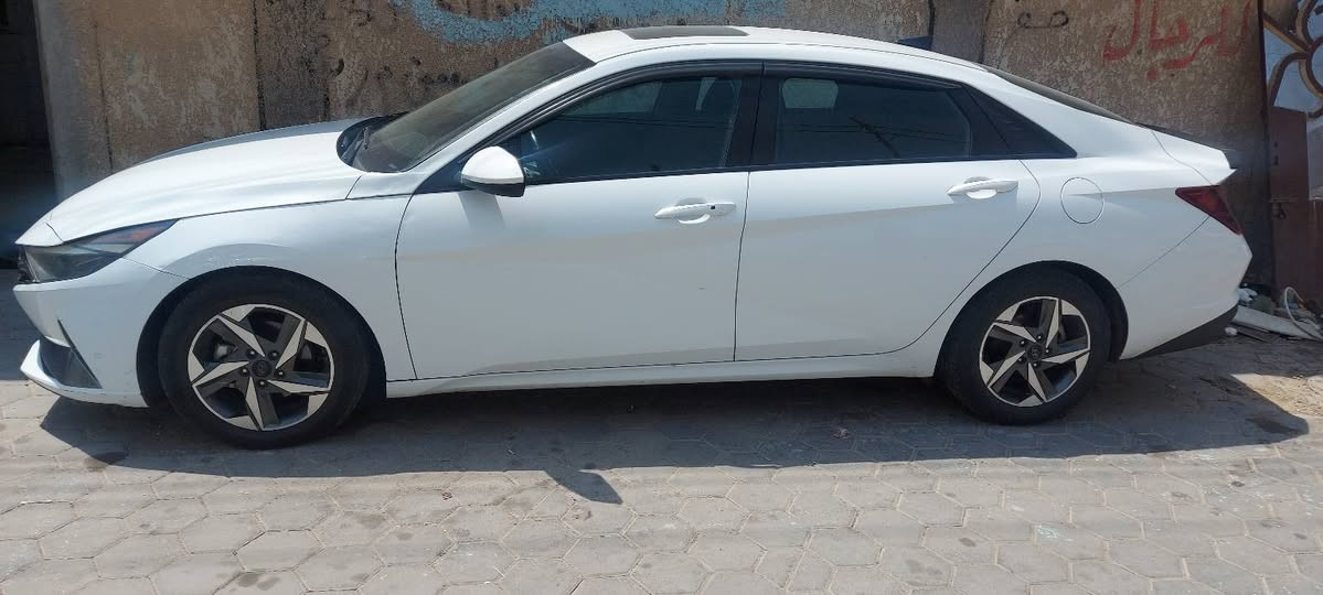 السلام عليكم النتره امريكي ٢١ رقم بغداد بدون صبغ بدون ايرباك فقط جاملغ بارد فول مكفوله  جاهزه موجوده في كربلاء الاتصال ***********

