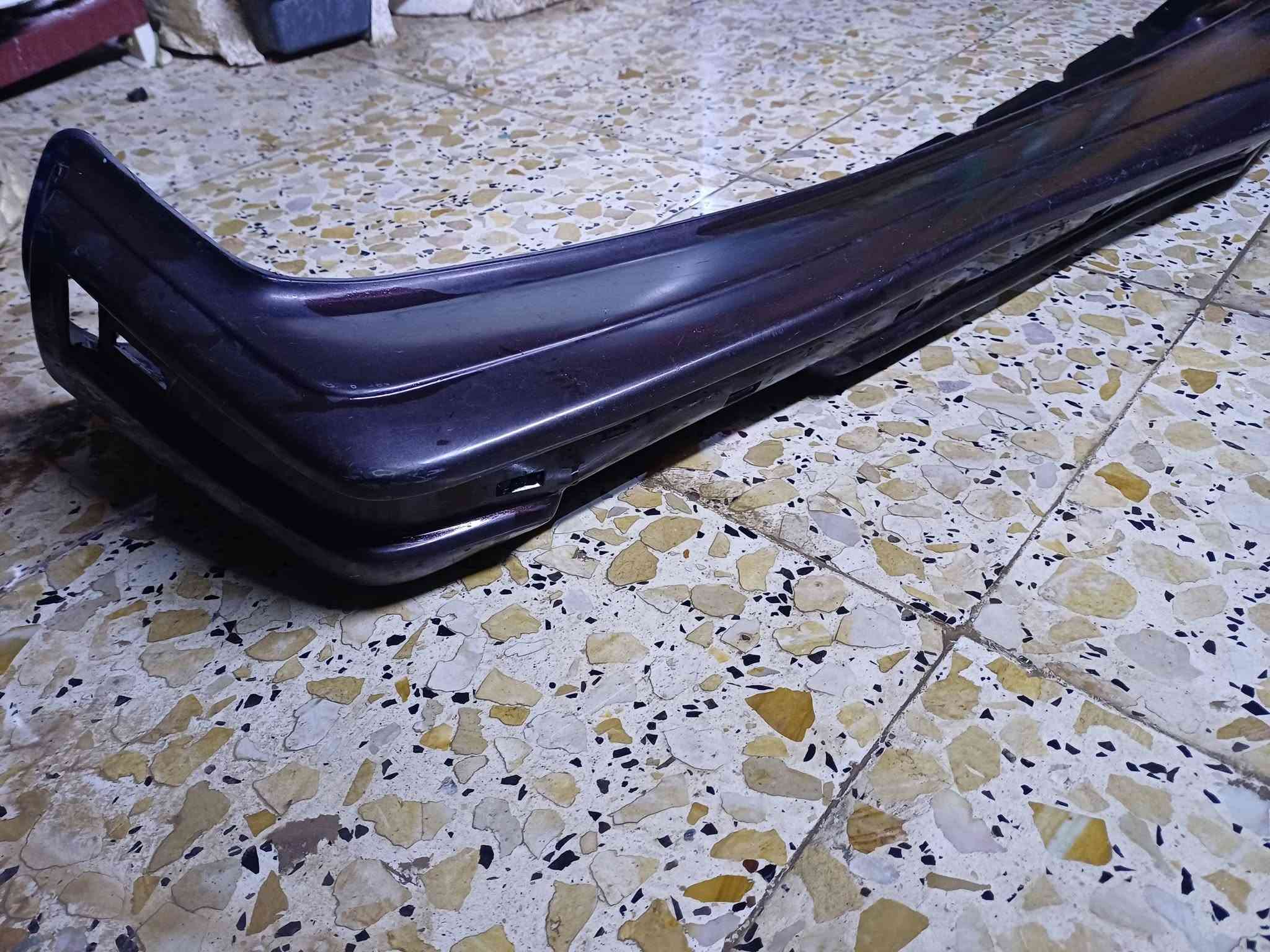 دعاميه ماميه • سوبر ٨٢ • كراون ٧٩ خلفية