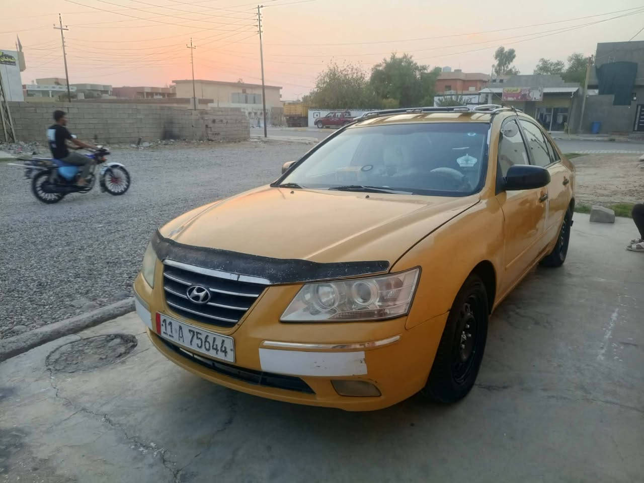السلام عليكم سوناتا موديل ٢٠٠٨وارد امريكي مكينة كير مكفولات صدر تخم تاير تبريد كله مكفول شرط التحويل السعر83وبيه مجال ***********العنوان واسط الصويره
