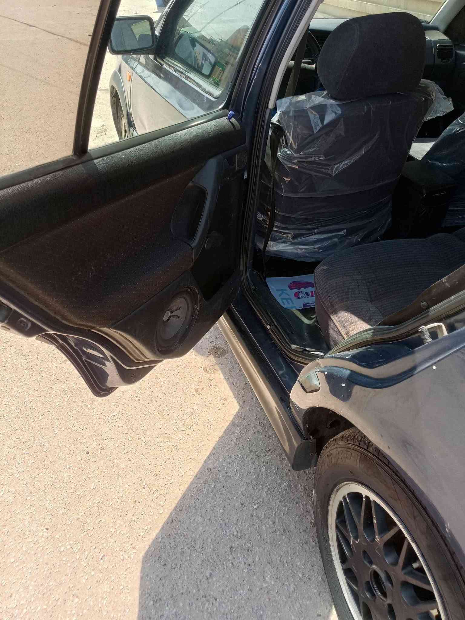 السلام عليكم كولف نفخ موديل 93 رقم بغداد دولي تحويل ثاني يوم محرك 2000 كير اوتو جدد ترايهه كلش حلو تبريد شغال ثلج كهربائيات كلهه شغاله صدر امامي خلفي جديد تخم تاير جديد مصبوغة جماليه بدون حادث سنتر لوك سعر 35 وبيهه مجال مكاني بغداد الزعفرانيه رقمي ***********
