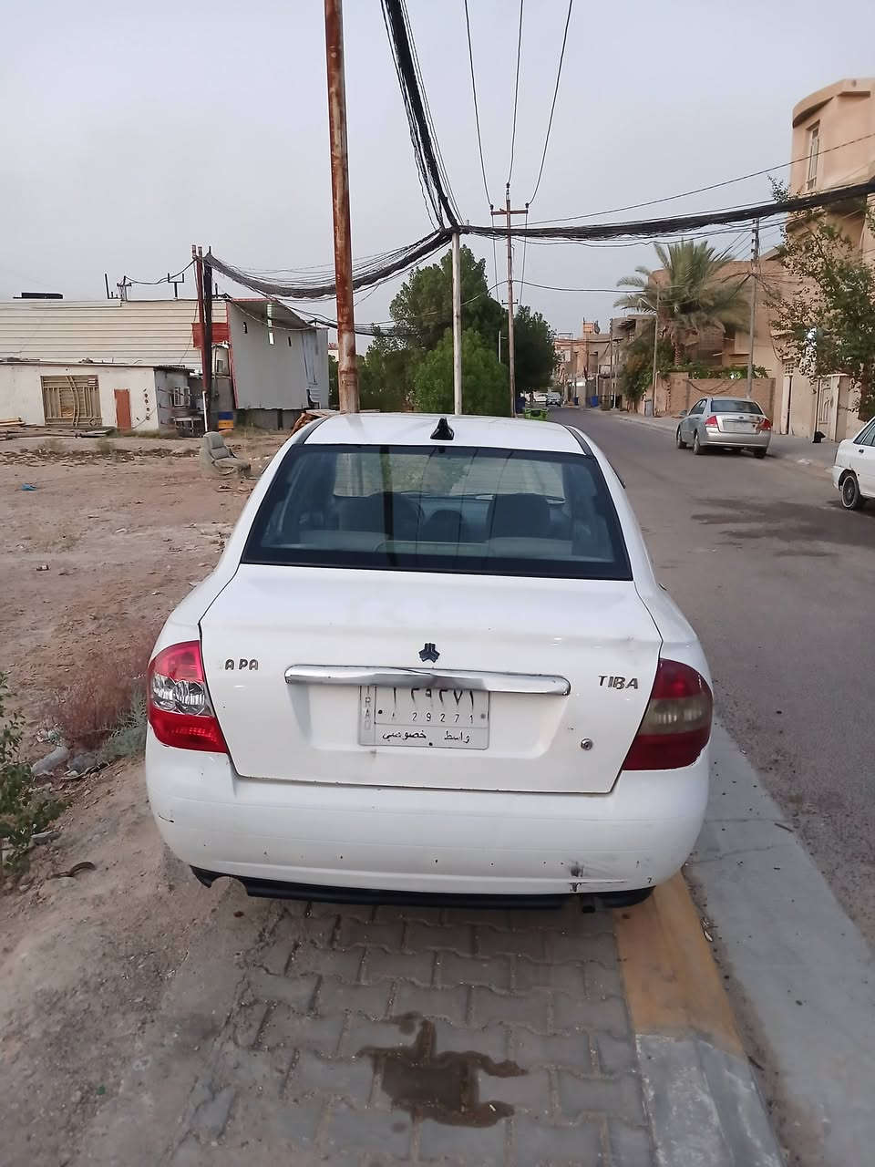 السلام عليكم طيبه للبيع موديل 14 ابيض خصوصي سياره نضيفه مكفوله من ضربه كير محرك حداديه تخم تاير بل باكيت تبريد ناقصه بس غاز مصفره هيئه و غرامات رقم واسط انكليزي تحويل مباشر نفس اليوم في كربلاء سعرر 34 و بية مجال مكاني كربلاء حي الحر الثوره قرب مطعم علي يوسف رقم الاتصال ***********
