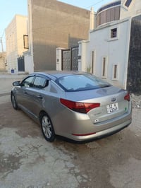 اوبتيما كي فايف • ٢٠١١ • محرك ٢٠٠٠