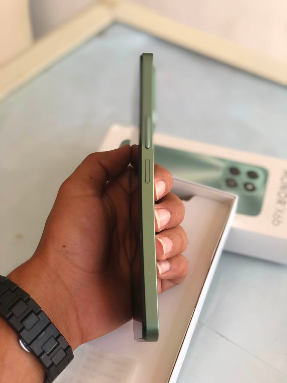 هنر x6b نضيف حيل بس بي عواج بسيط ب ١٢٥ الف فقط مكاني جنوب الموصل الوتساب ***********
