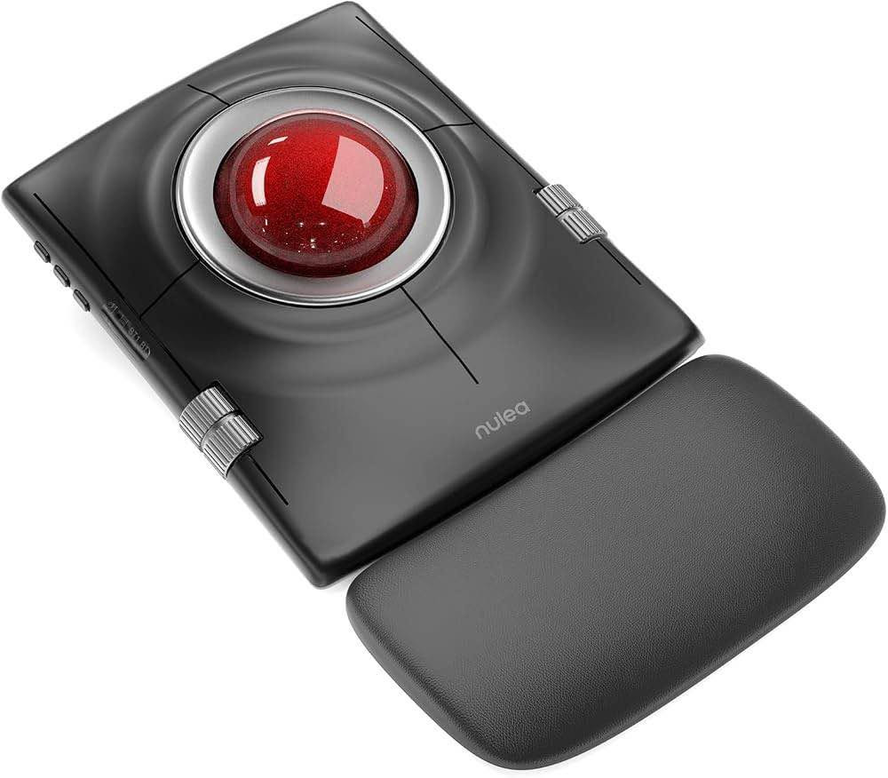 🔥 ماوس التراكبال اللاسلكي Nulea M512 – تحكم وراحة بمستوى مختلف 🔥

🖱️ Nulea M512 Wireless Trackball Mouse
ماوس احترافي بتصميم مريح وكرة تراكبال كبيرة 55mm، مناسب للعمل الطويل، التصميم، المونتاج والاستخدام اليومي.

✨ المواصفات والمميزات:

* 🔵 كرة Trackball كبيرة بحجم 55mm لتحكم دقيق وسلس.
* ⚡ 4 مستويات DPI: ‏400 / 800 / 1200 / 1600 DPI.
* 📱💻 يدعم الاتصال بأكثر من جهاز عبر Bluetooth أو 2.4GHz، مع إمكانية التبديل بين الأجهزة.
* 🔋 بطارية داخلية قابلة لإعادة الشحن مع منفذ Type-C.
* 🤲 تصميم مريح ومناسب لليد اليمنى واليسرى.
* 🛋️ يعمل بدون تحريك الماوس على المكتب، لذلك يوفر مساحة ويقلل حركة اليد.
* 🖥️ مناسب للكمبيوتر واللابتوب والتابلت والهاتف.
* 🎨 خيار ممتاز للمصممين، المونتيرين، المبرمجين والاستخدام المكتبي الطويل.
* 📦 الحالة: جديد وغير مستخدم.

💰 السعر: 55,000 دينار فقط

📞 للطلب والاستفسار:
***********

📍 العنوان: النجف الأشرف – حي الغري – الأربع شوارع – قرب ماستر جم

🚚 يتوفر توصيل إلى جميع المحافظات العراقية

🔥 إذا تبحث عن ماوس مريح، عملي ويوفر عليك حركة اليد ومساحة المكتب، الـ Nulea M512 خيار مميز جداً. النجف, العراق

نص مكتوب في الصور:
- Multi-Function Button
- Easy to get used to and work more effectively
- Tip: 2.4G USB receiver is conveniently stored at the bottom
- 1. Middle Key
- 2. Back Key
- 3. Left Button
- 4. Right Button
- 5. Left Scroll Wheel
- 6. Right Scroll Wheel