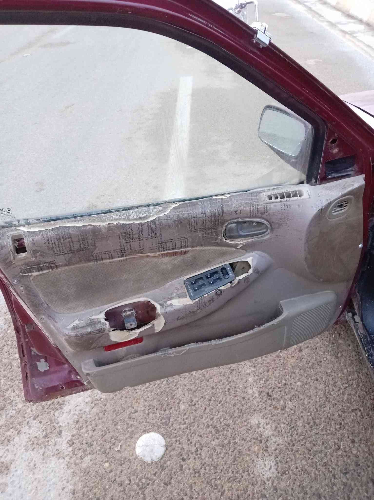 السلام عليكم كيه سفيه موديل ٩٢ كير ومكينه وحداديه خير من الله تبريد عوزه بس كمبريسر رقم كربلاء تحويل مباشر السنويه صاقطه صرلها تلث سنوات مكاني كربلاء السعر 23 وبيها مجال ***********

