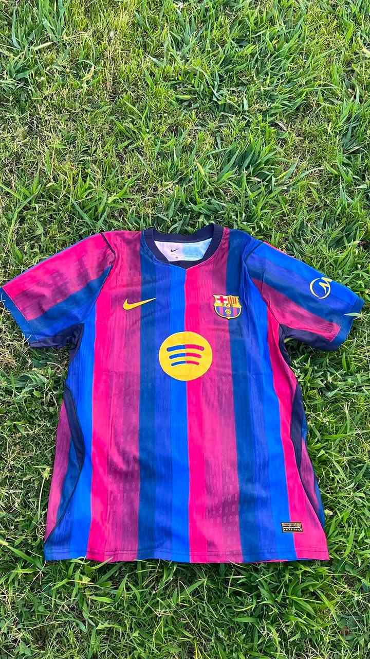 دريسات نسخه لاعب موسم جديد السعر فقط 15,000 الف
ريال مدريد قياس - xl،xxl
برشلونة قياس - xl

رقم: ارسل رساله على واتساب ***********
