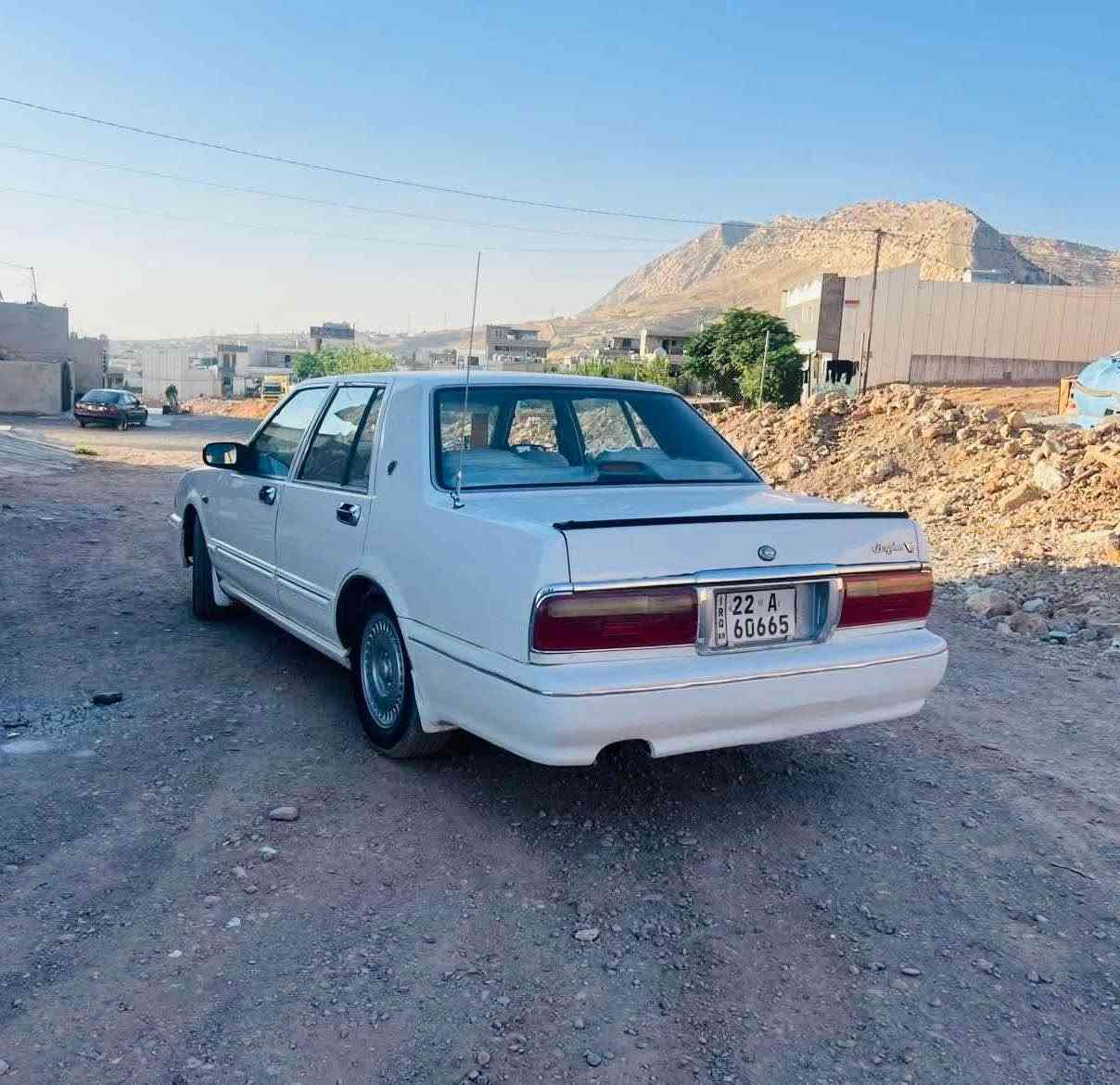 نيسان سديريك. ٢٠٠١
گيرو مه كينه اكسل به شه رت
ناوي نييه له حاسيبه. كوبوني به نزين هه يه
سبوغ. عامه. براؤه وه رگه ران به شه رت
سه نه وي تا ٢٠٣٠ تازه يه
سعري ٣٤$
*********** كويسينجاك, أربيل
