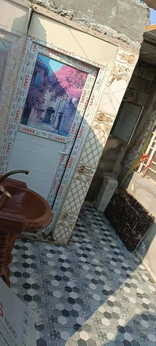 دار للبيع100متر طابقين طابو صرف  مطلوب للمصرف العقاري 23مليون و800
السعر بدون مصرف عقاري 52 
يحتوي على غرفتين ومطبخ وهول واستقبال ومجمع صحيات 
العنوان ورديه خلف مستشفى الكفيل قرب المدارس 
***********
