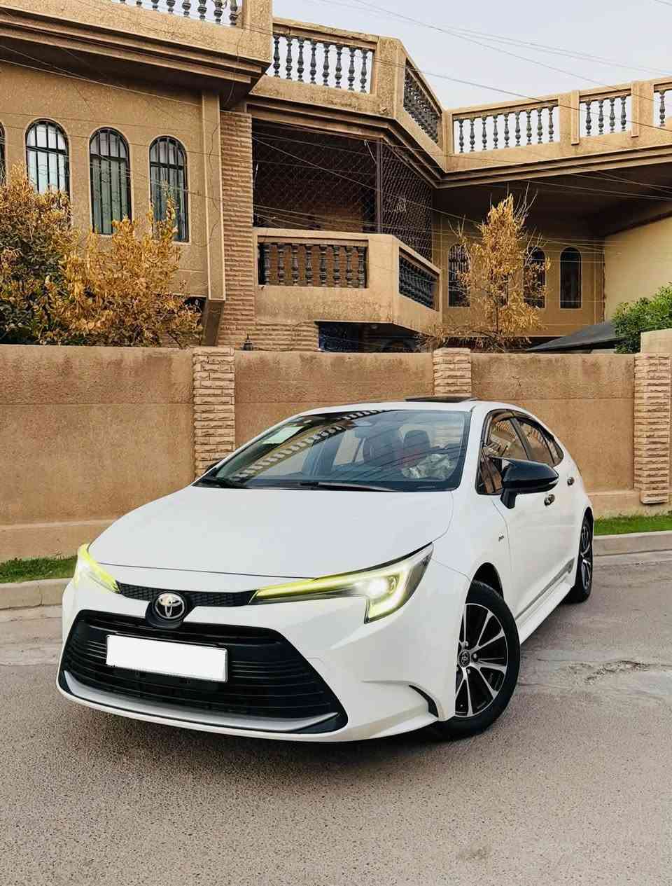 سلام عليكم كورلا هايبرد موديل 2025 فول❤️
خليجي محرك 1800هايبرد HEVداخل جلد سيارة مكفوله 

سيارة صارف عليها كلش هواي ￼

دهن جديد يم حسام كلش معتني بيها 

 ماشيه 40 ألف   سيارة على وضع شركة وضع وكالة 

داخل جلد أحمر سيارة 

  سيارة كلش جديدة ￼

رقم بغداد بسمي تحويل ثاني يوم 

موصفات علامة سودة 

سلايت روف / بصمة ثنين /سايد بريك بصمة /رادار /قيادة ذاتية

وتنيبه الخروج عن مسار /3وضيات قيادة /شاشة كبيرة كار بلي 

شاير بل مري /بصمة أبواب /لايت زنون / 

بريك ذاتي عند حاجة 

عداد دجتل متغير /منافذ طاقة امامية وخلفية 

تبريد قطعتين /ترحيب /لد نهاري 

كاميرة خلفية دوارة /ماطور لايت يصعد وينزل

فل سيستم إيرباك 

سيارة على وضع شركة سبير ما نازل كامل ملحقاتها 

سيارة مكفوله 

عنوان /بغداد شهداء السيدية 

سعر 24مليون ونص 24500

***********
