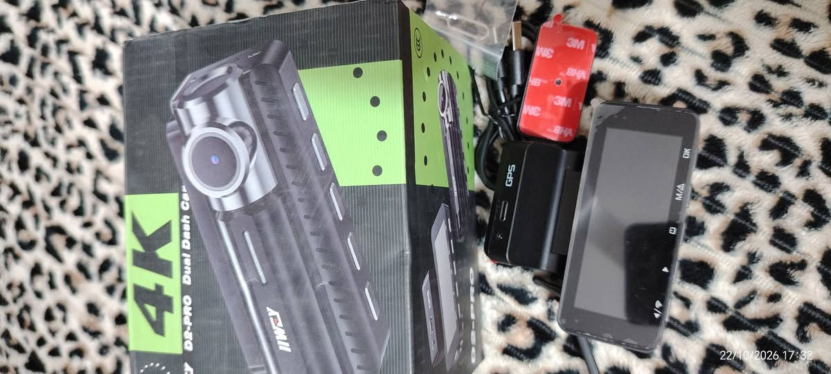 IIWEY D2-PRO • كاميرا 4K • GPS واي فاي 5 جي