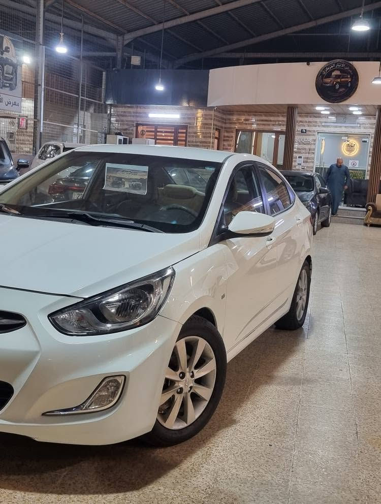 🚗 هوانداي اكسنت 2013 للبيع
• الحالة: مكفولة بدون صبغ (صبغ شركة)
• المحرك: 1.6L VVT
• السنوية والرقم: جديد
• الفحص والهزة: جديد جاهز للتحويل
• العنوان أربيل 
📱 للإستفسار والتواصل:
• واتساب:***********
• اتصال: *********** مخمور, أربيل
